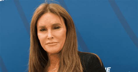 Caitlyn Jenner to pose nude with gold medal for Sports Illustrated ...